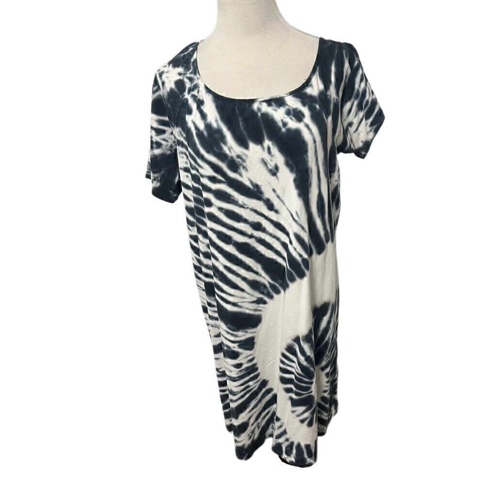 Torrid Tie Dye Shift Dress Sz 1X
